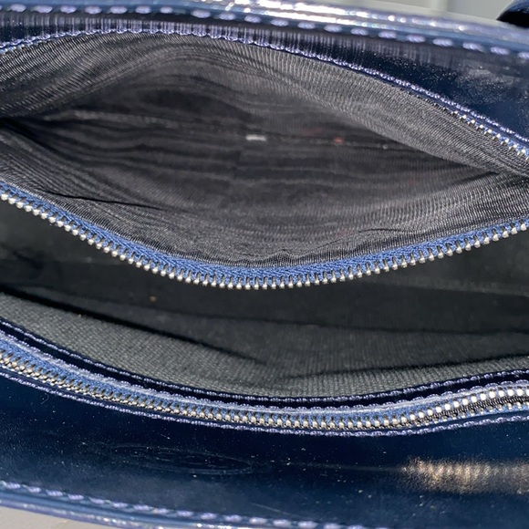 Tod’s Tote - Picture 11 of 15